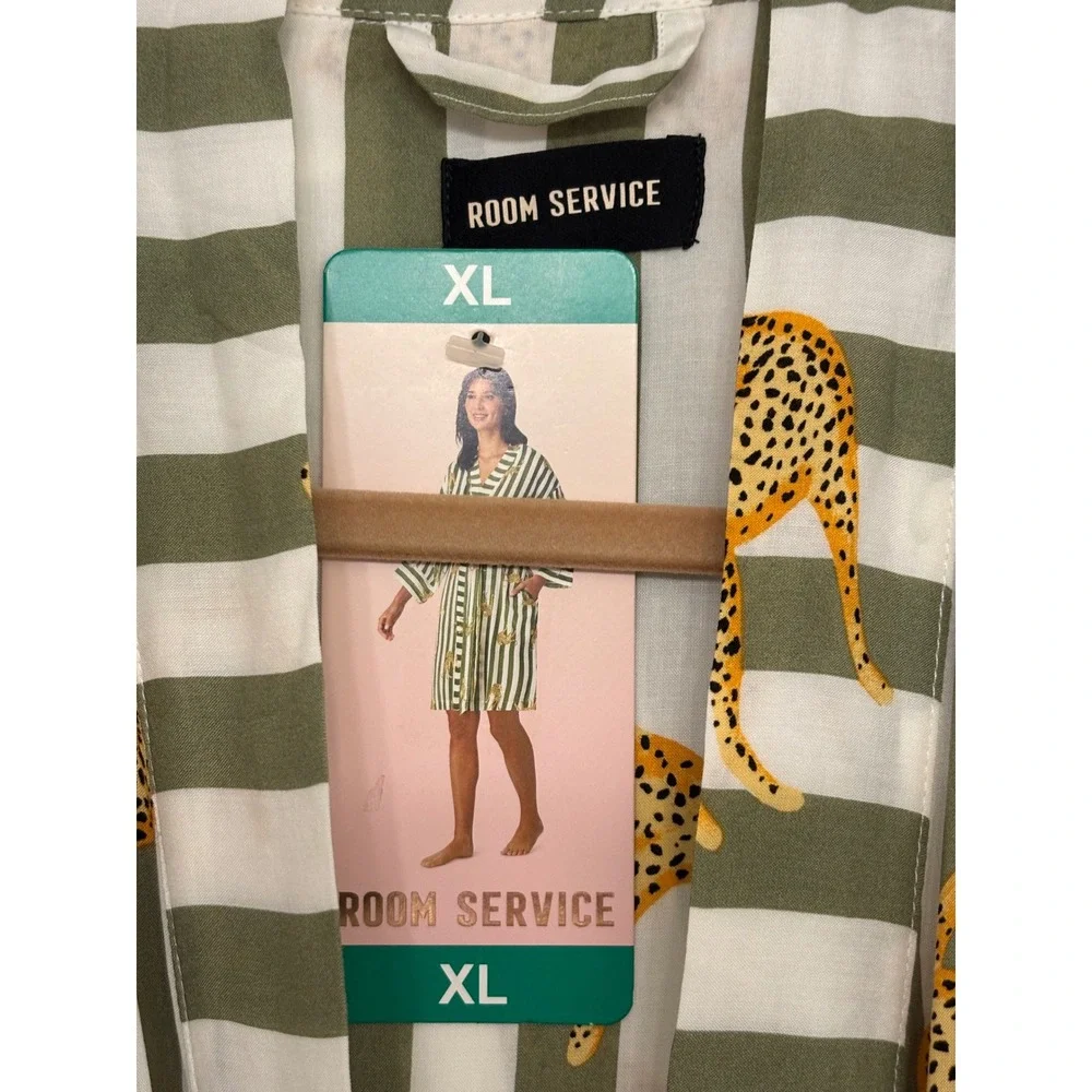 Room Service XL Robe Women Green White Striped Cheetah Animal Print